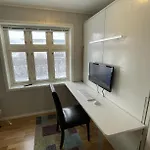 Stetind - Modern With Free Parking Apartment