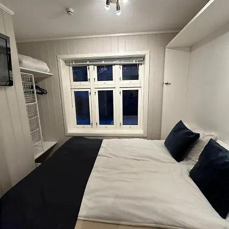 Apartment Stetind - Modern With Free Parking *